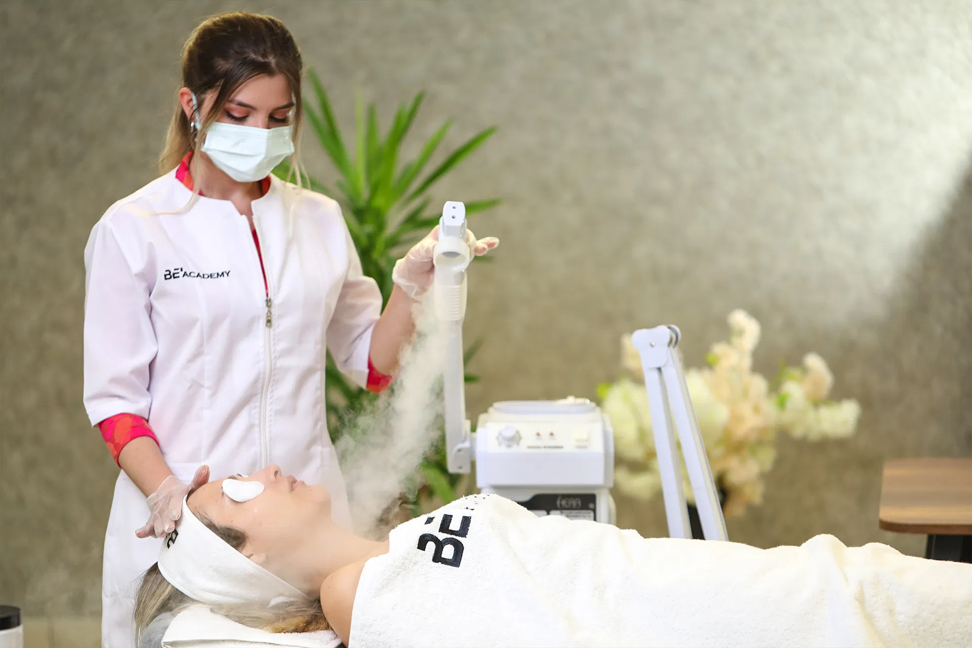 Dinar Güzellik Uzmanı